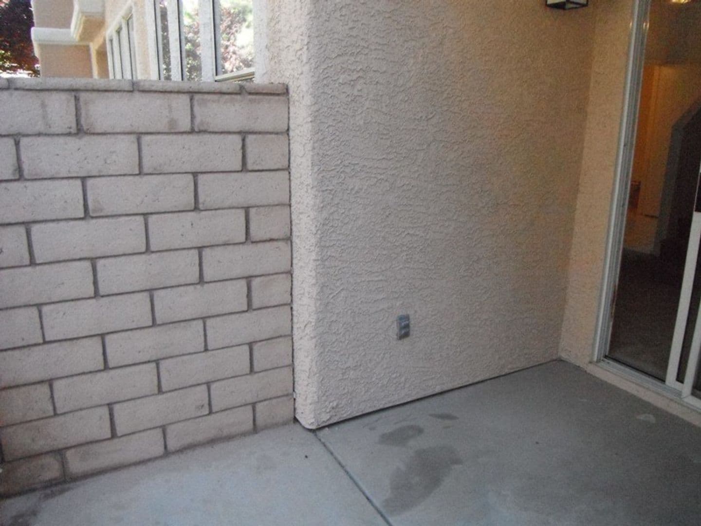 Henderson House: 251 S. Green Valley Pkwy #1012