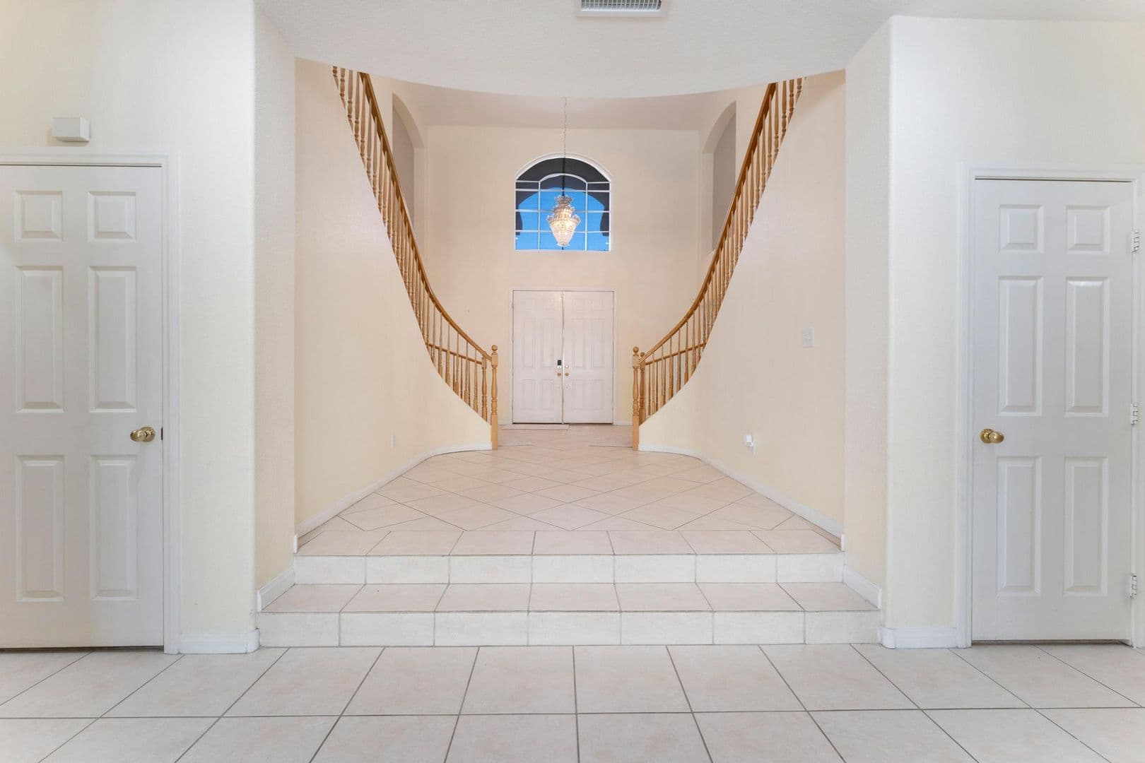 Las Vegas House: 8901 Goldstone Ave.