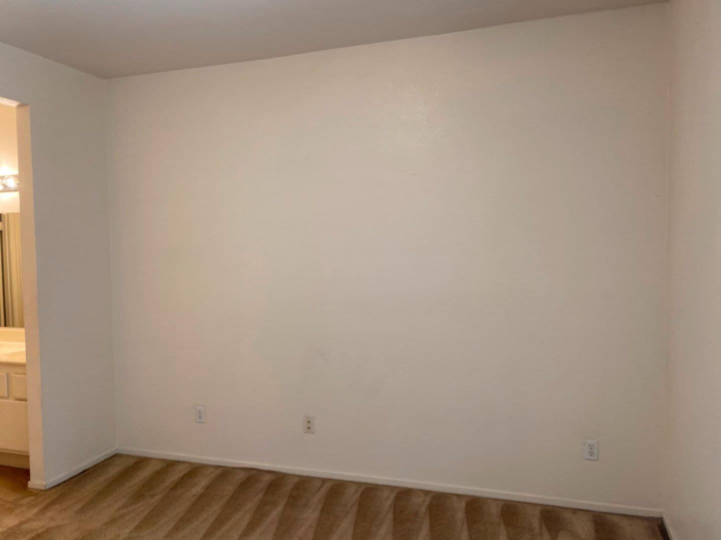 Henderson House: 251 S. Green Valley Pkwy #1012