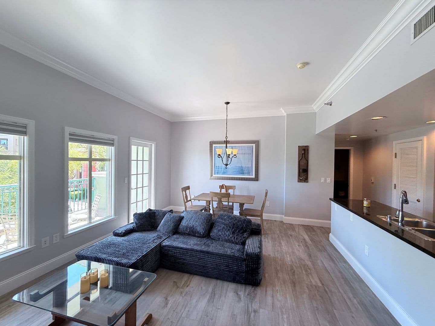 Henderson House: 30 Strada Di Villaggio