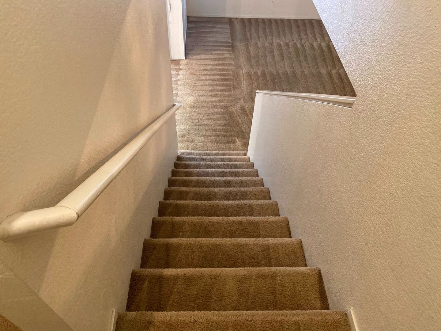 Henderson House: 251 S. Green Valley Pkwy #1012