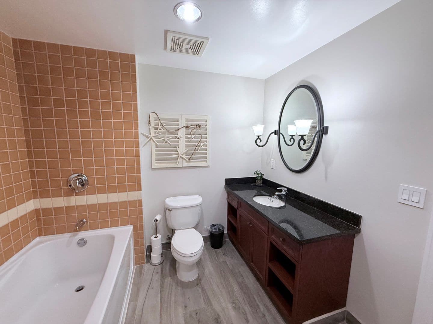 Henderson House: 30 Strada Di Villaggio