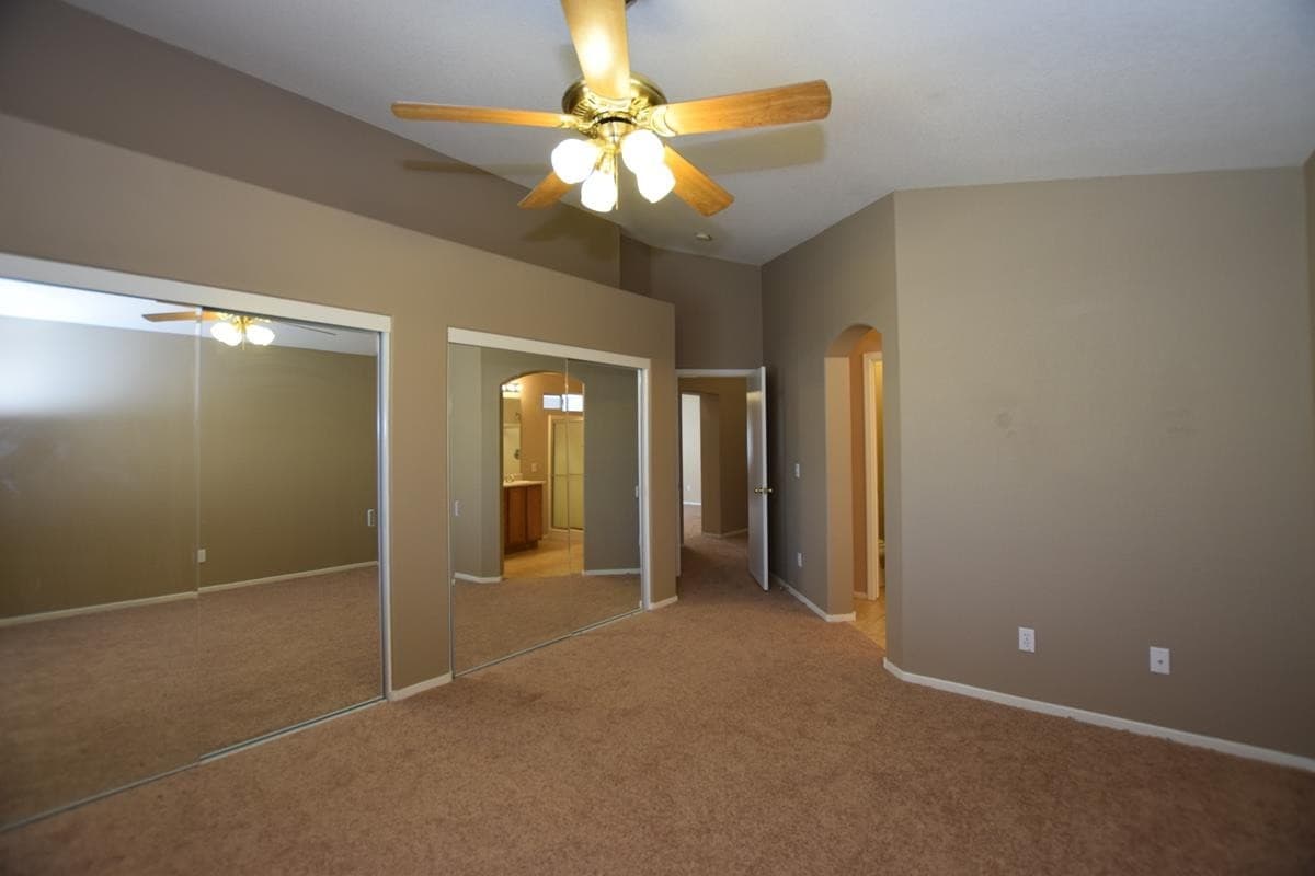 Las Vegas House: 1024 Clover Tip