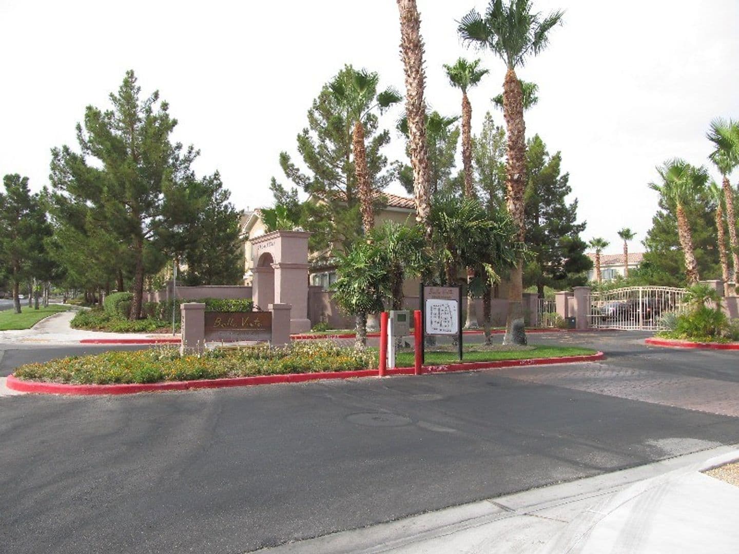 Henderson House: 251 S. Green Valley Pkwy #1012