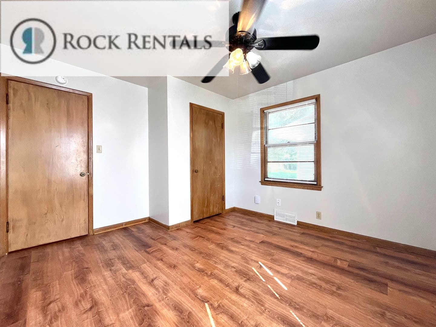 Hutchinson House: 1606 E 5th Ave