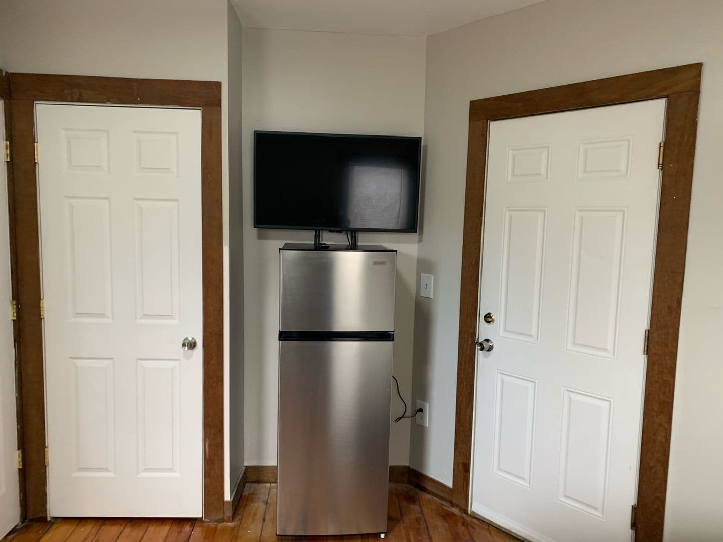 Rochester Apartment: 123 Griffith St