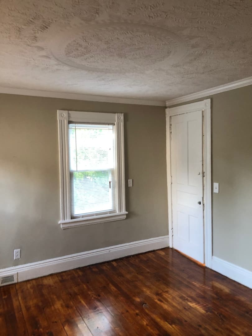 Rochester Apartment: 59 Edmonds St
