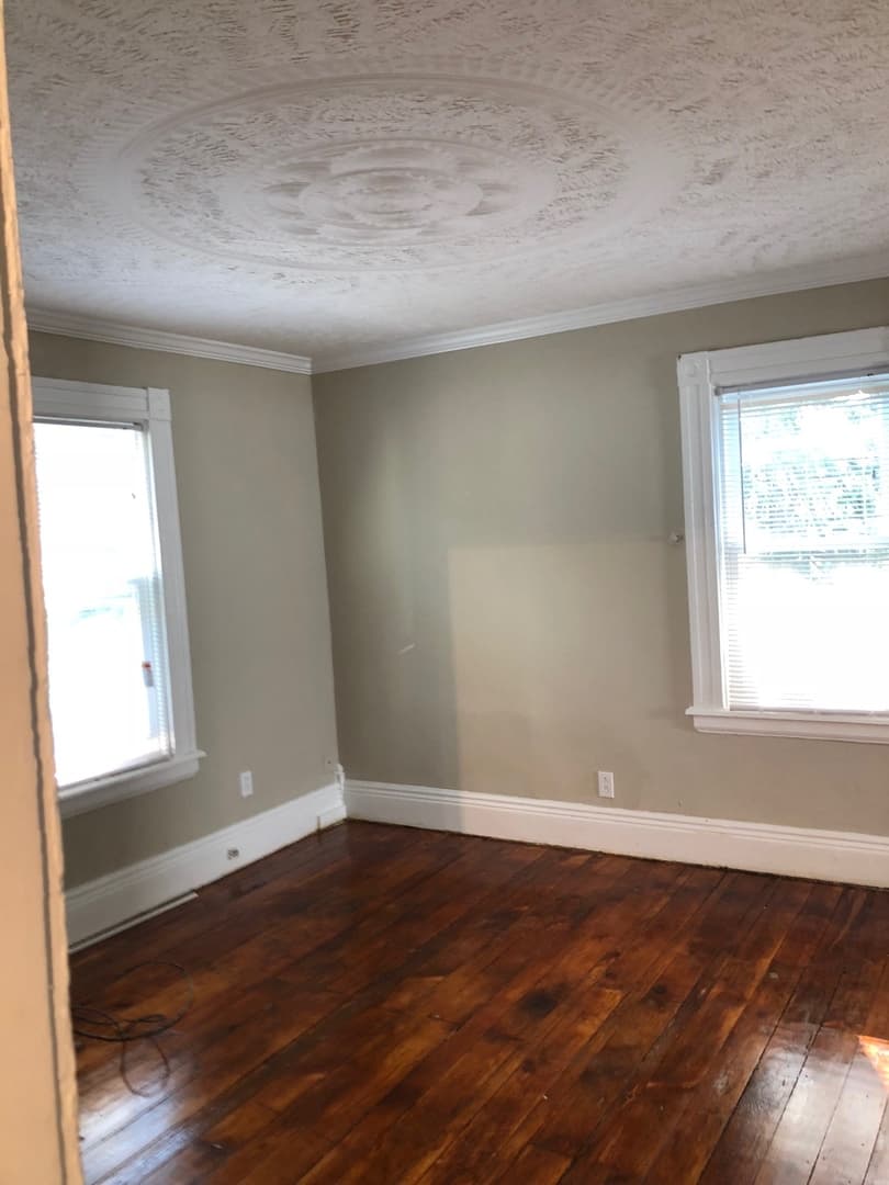 Rochester Apartment: 59 Edmonds St