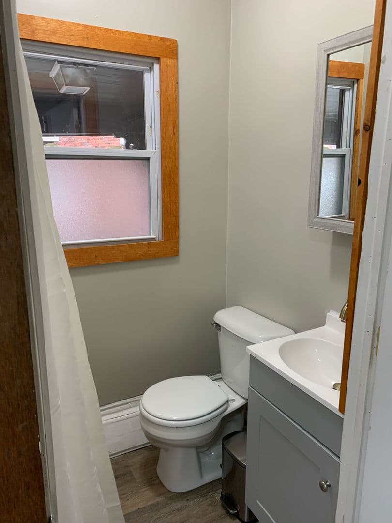 Rochester Apartment: 123 Griffith St