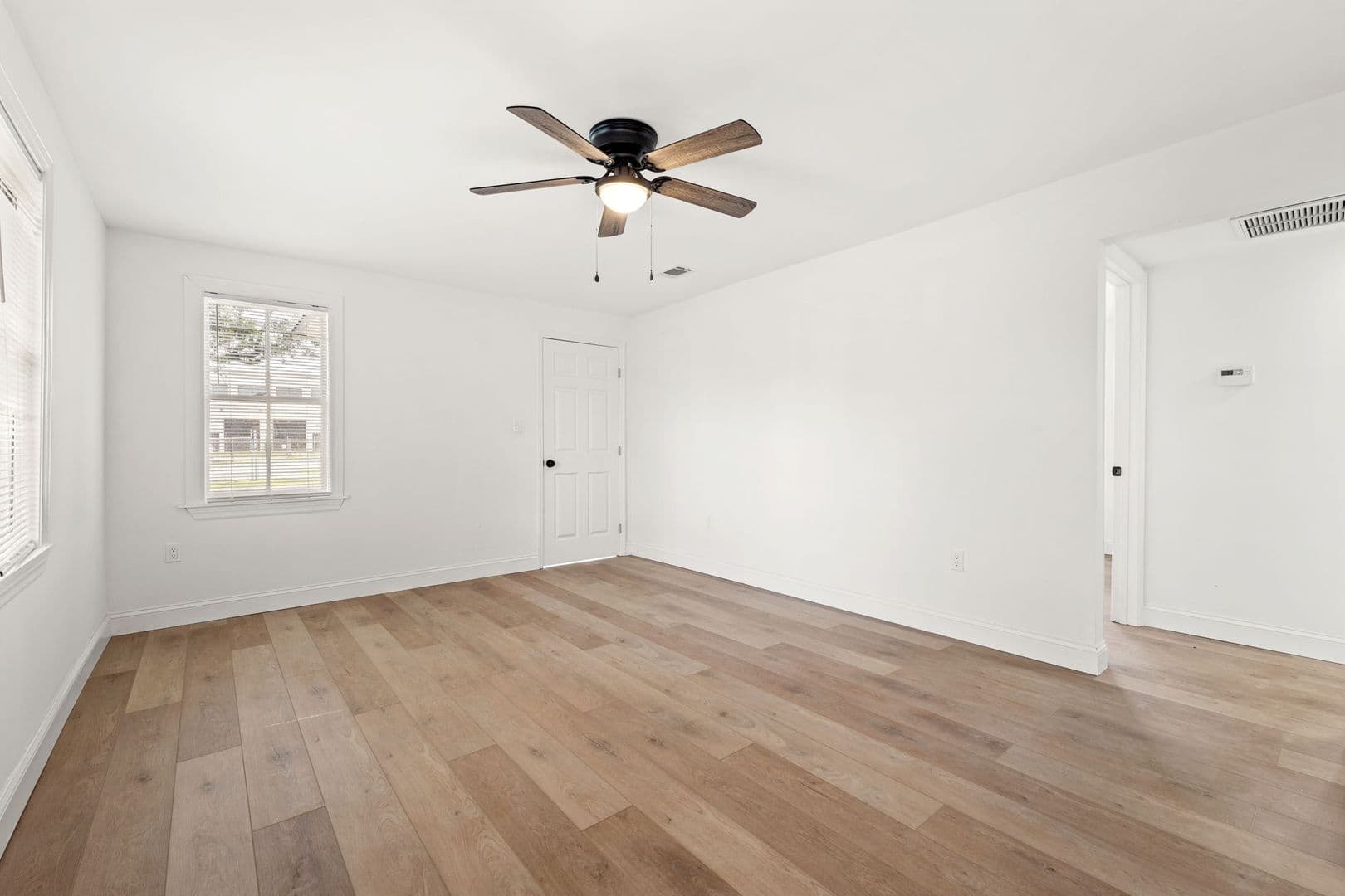 Jacksonville Beach House: 1002 1st ave S