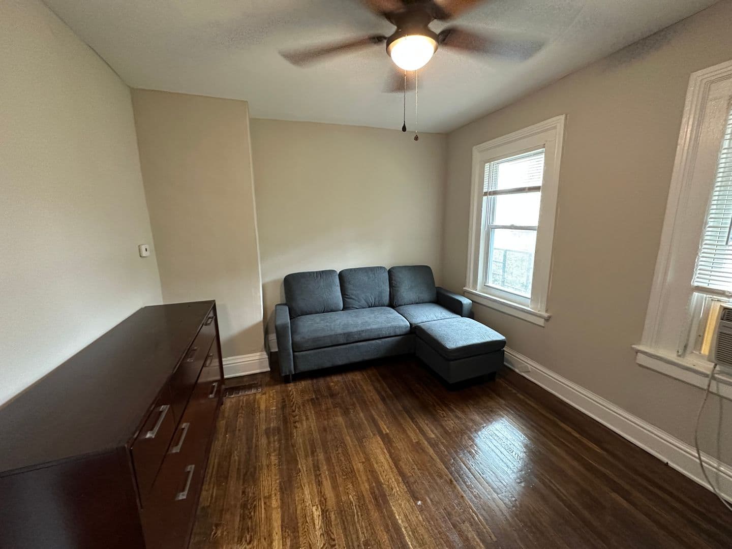 Rochester Apartment: 58-60 Woodlawn St