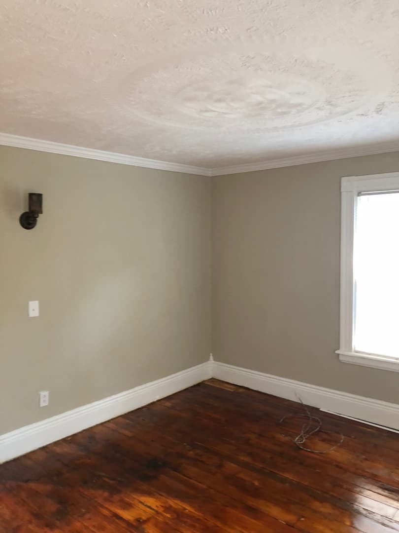 Rochester Apartment: 59 Edmonds St