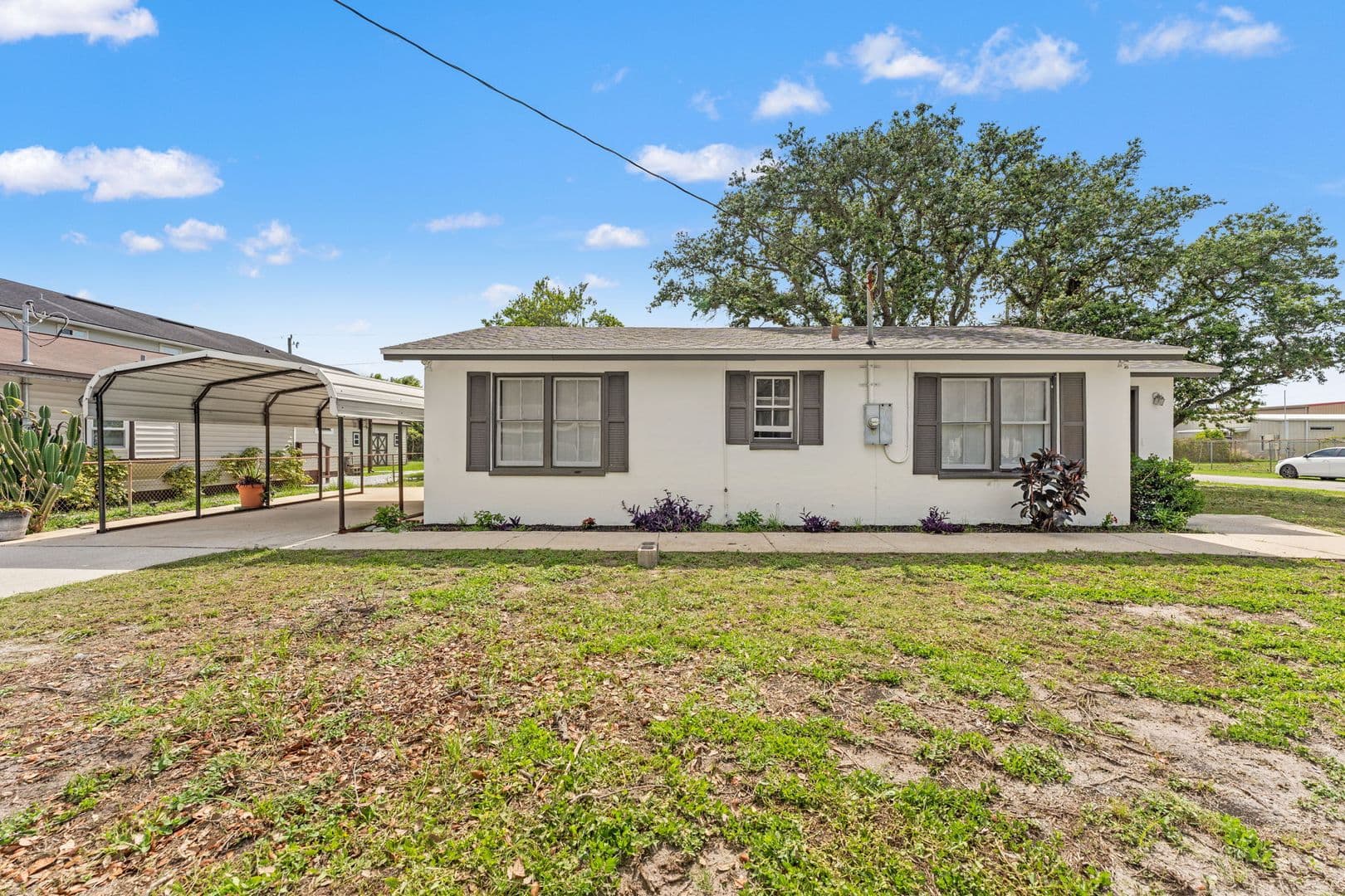 Jacksonville Beach House: 1002 1st ave S