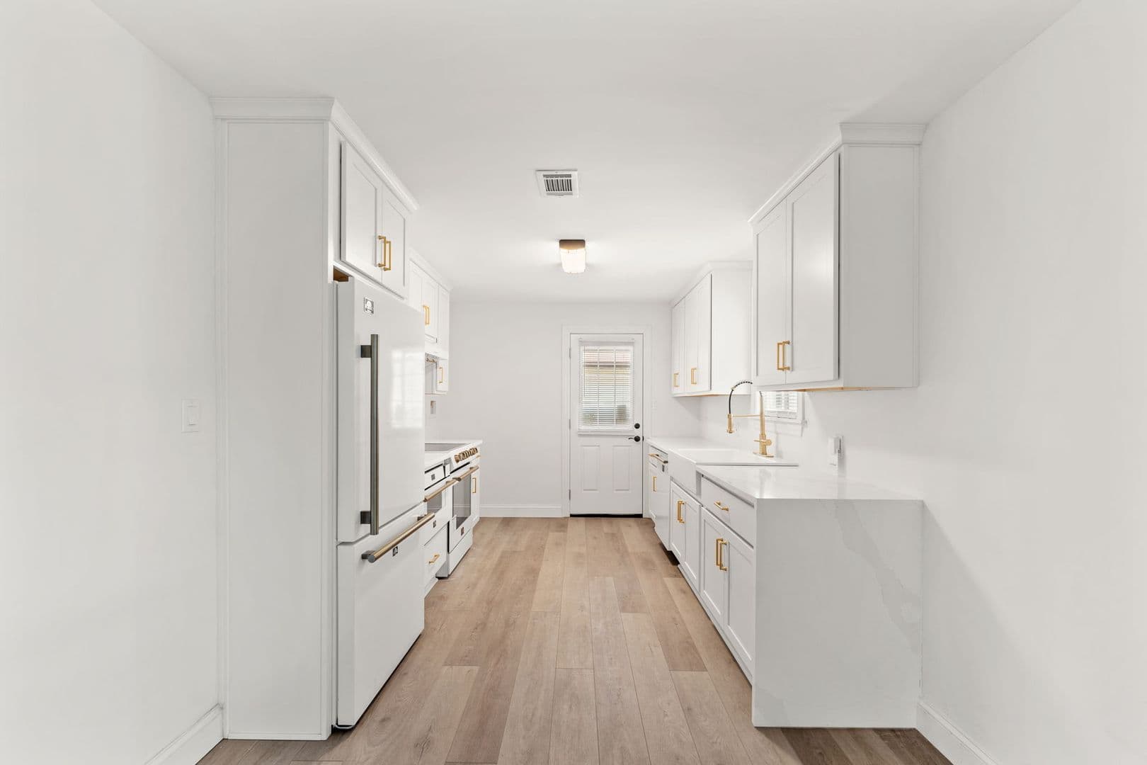 Jacksonville Beach House: 1002 1st ave S