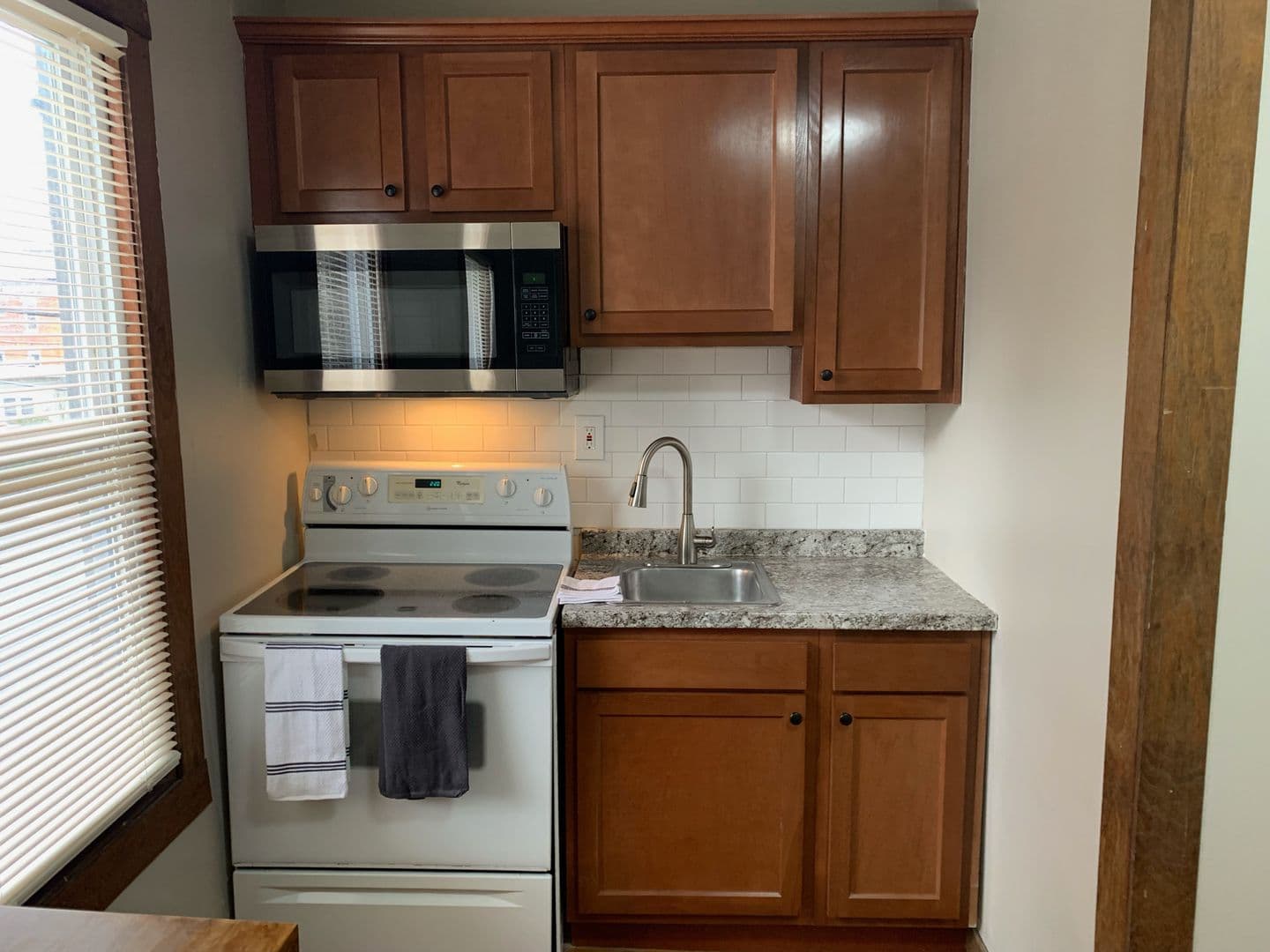 Rochester Apartment: 123 Griffith St