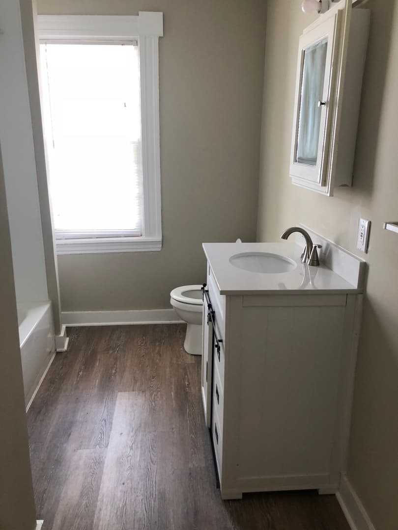 Rochester Apartment: 59 Edmonds St
