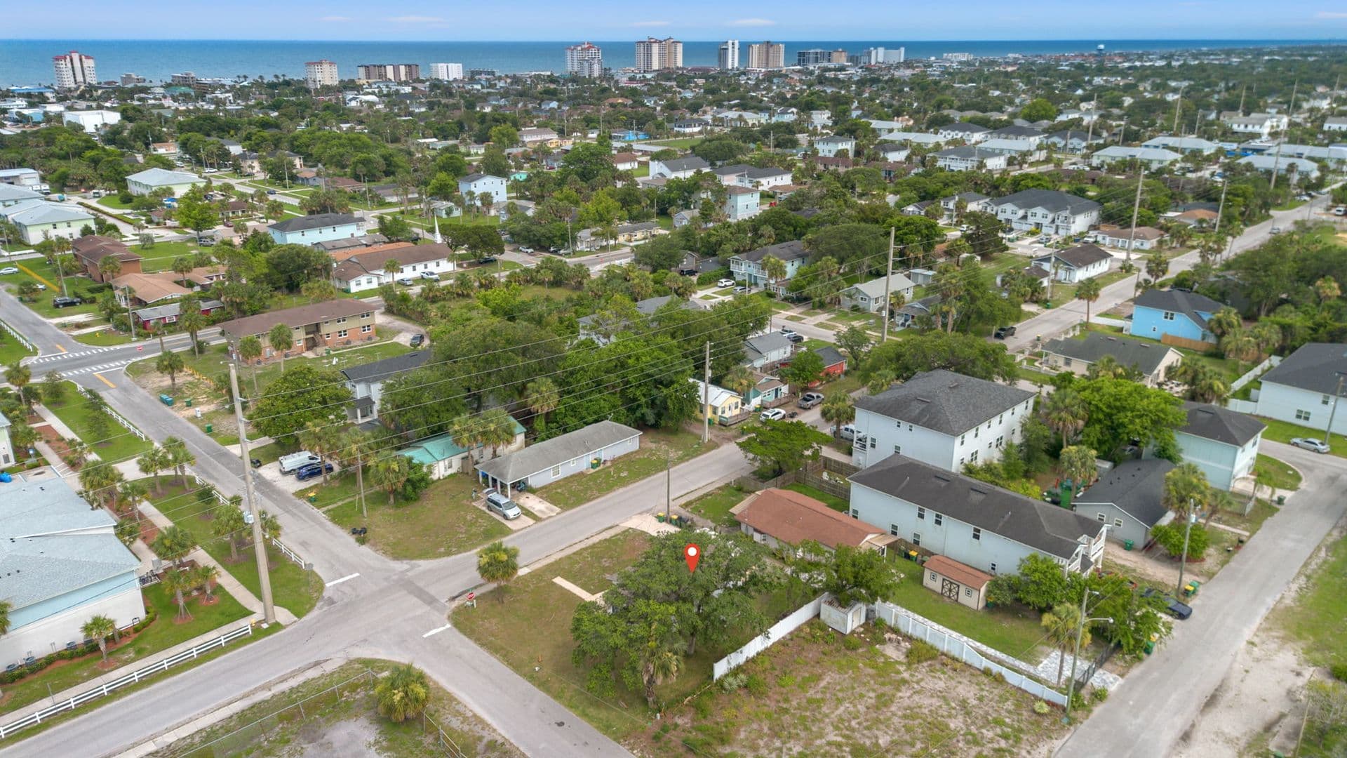 Jacksonville Beach House: 1002 1st ave S