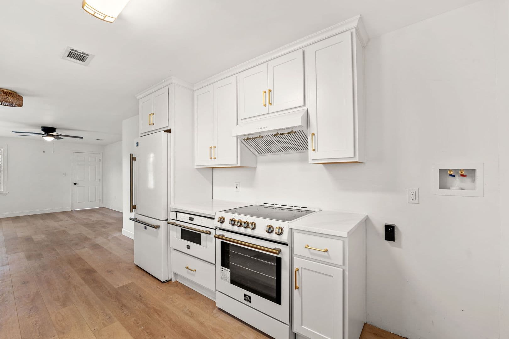 Jacksonville Beach House: 1002 1st ave S