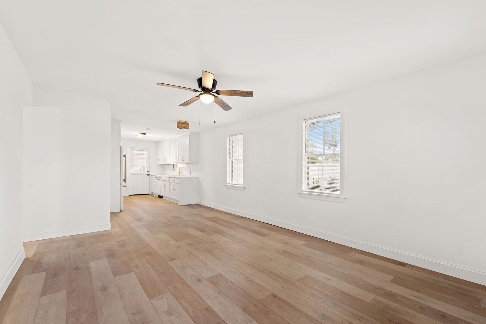 Jacksonville Beach House: 1002 1st ave S