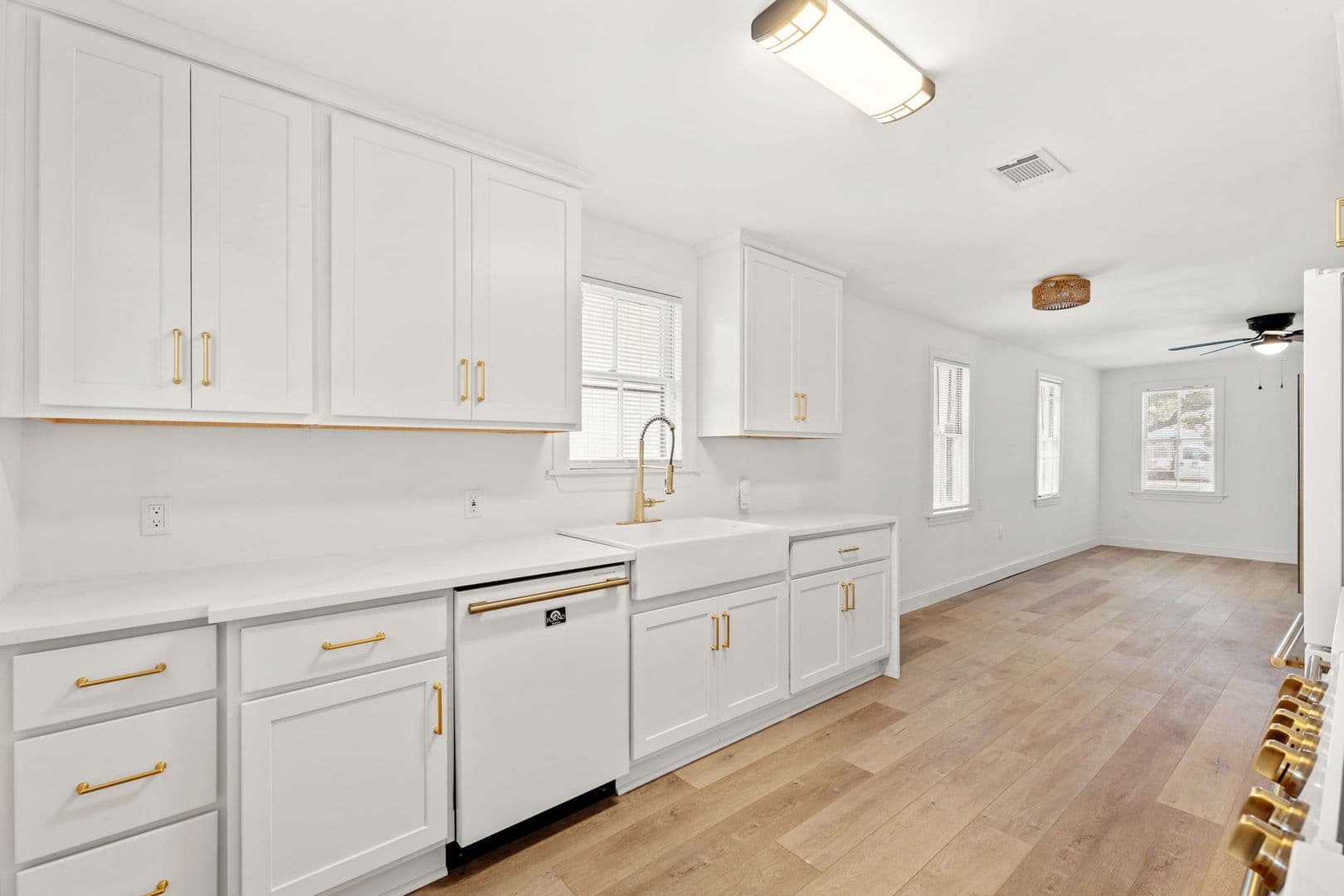 Jacksonville Beach House: 1002 1st ave S