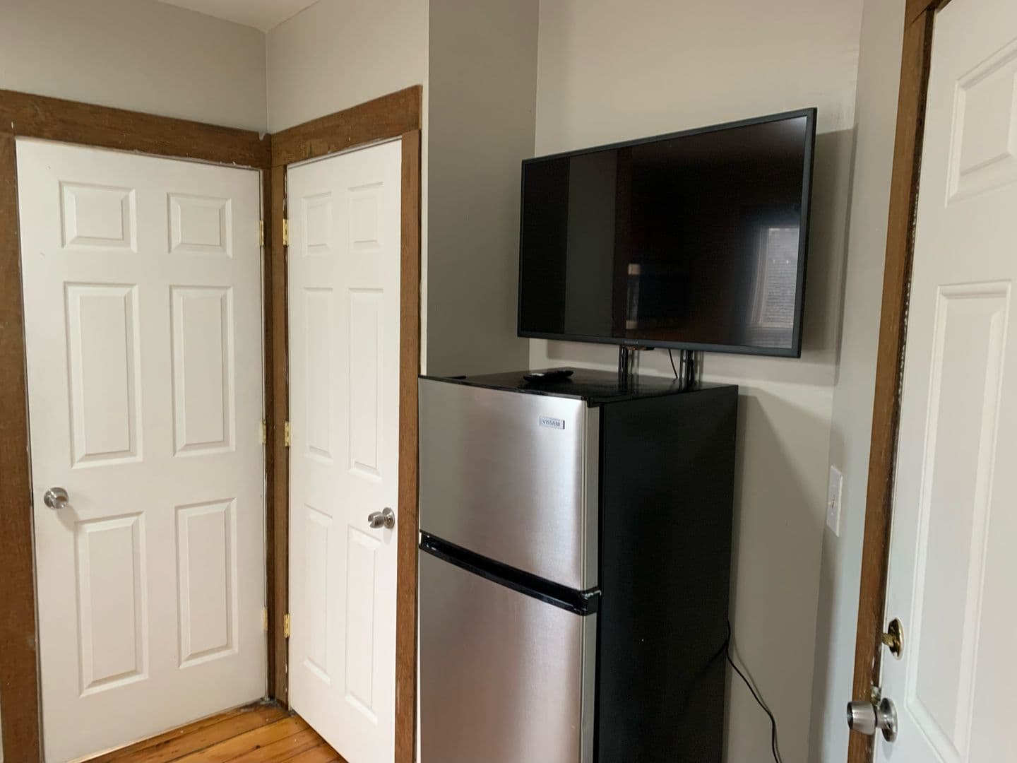 Rochester Apartment: 123 Griffith St