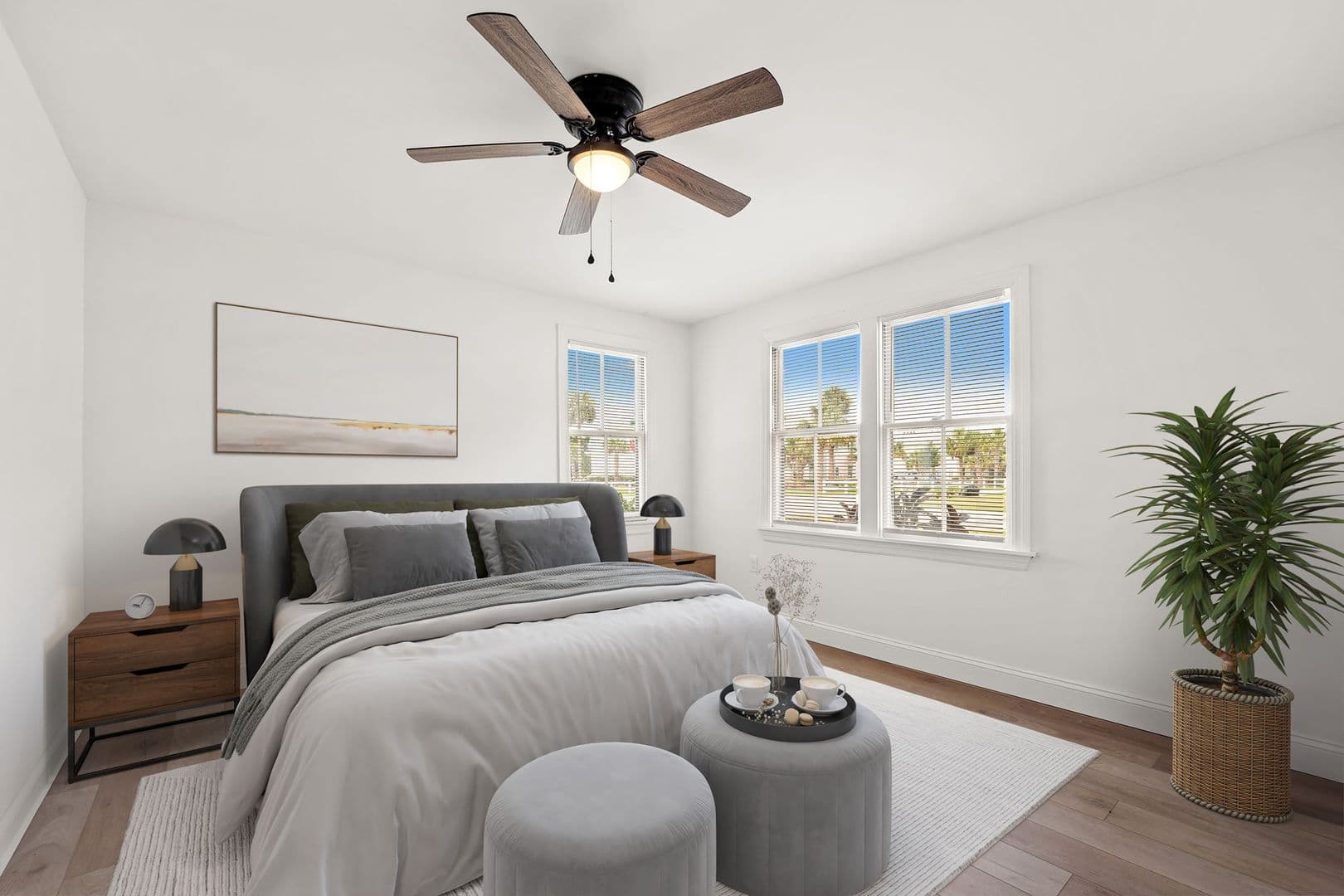 Jacksonville Beach House: 1002 1st ave S