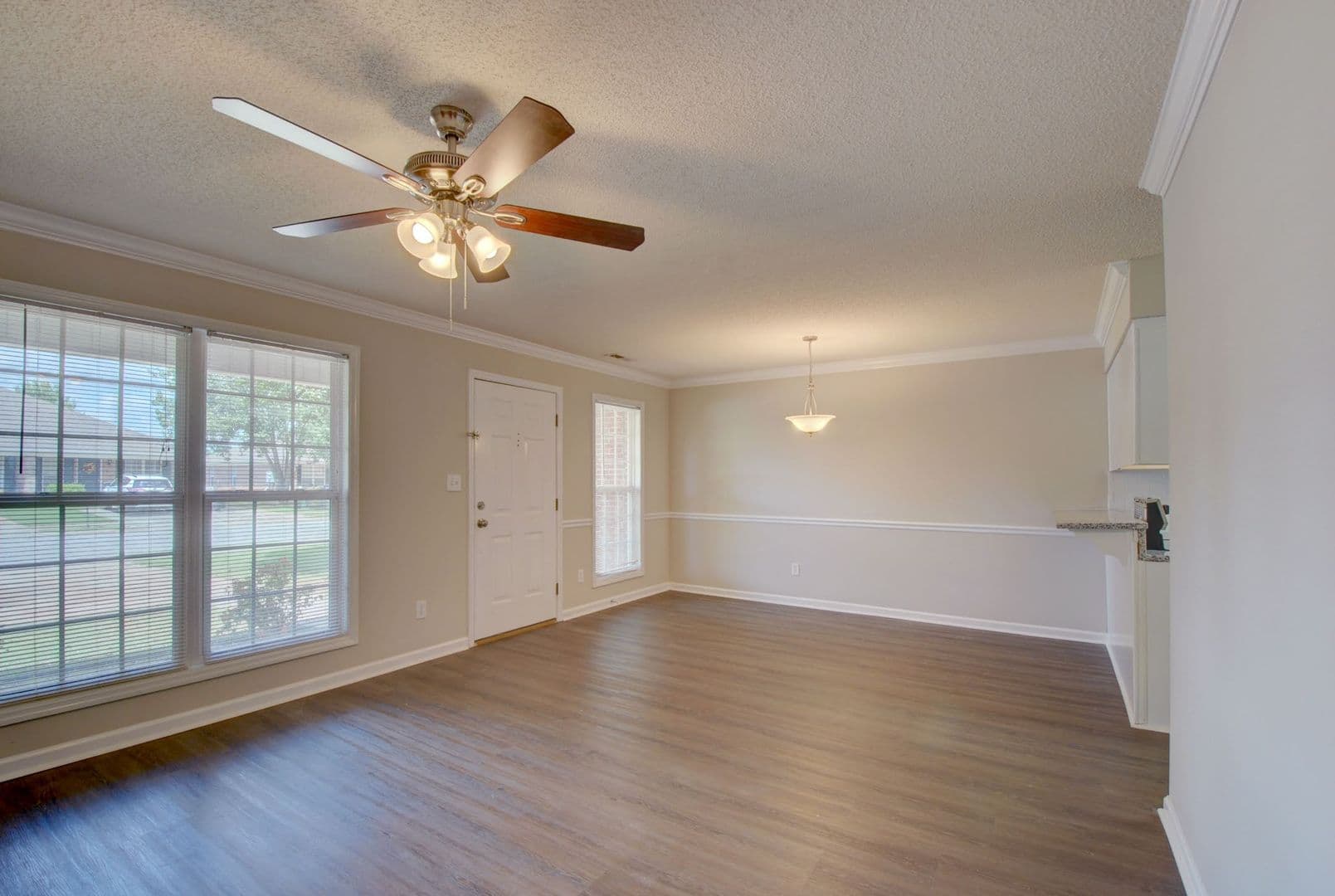 Madison Apartment: 126 Railroad Ridge Road