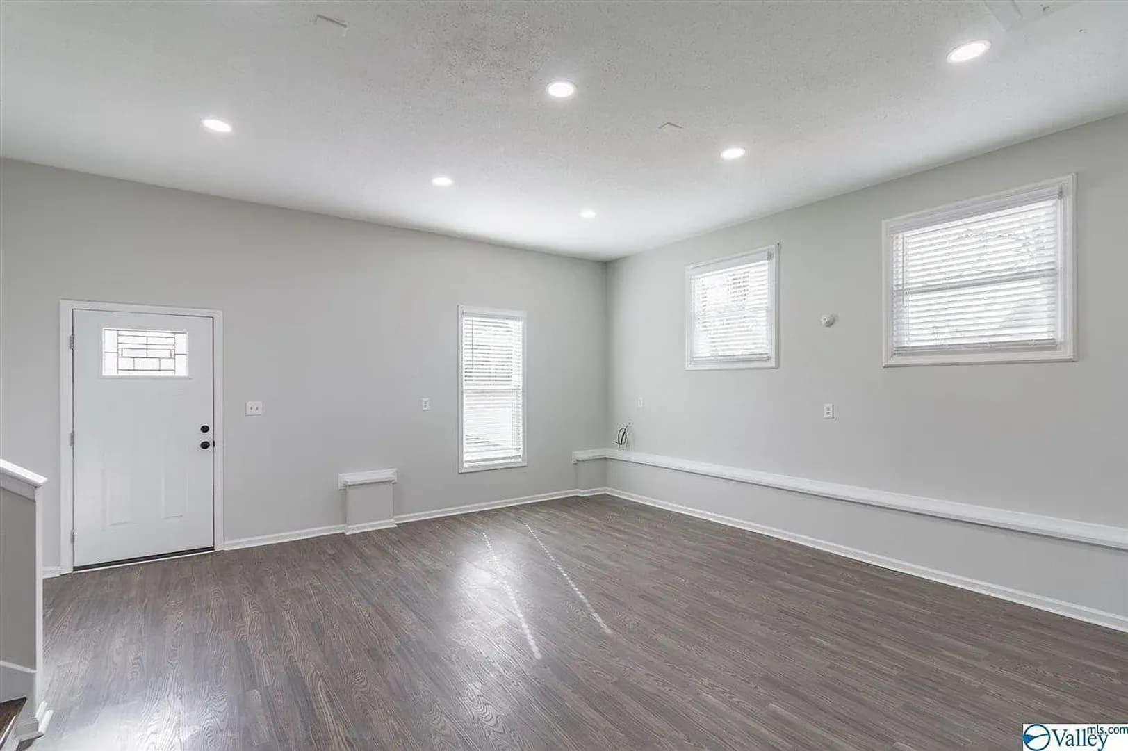 Huntsville House: 2904 6th Ave SW