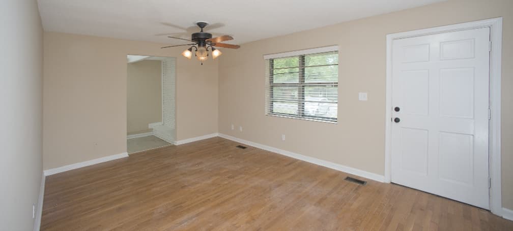 Brownsboro House: 184 H Mitchell Drive