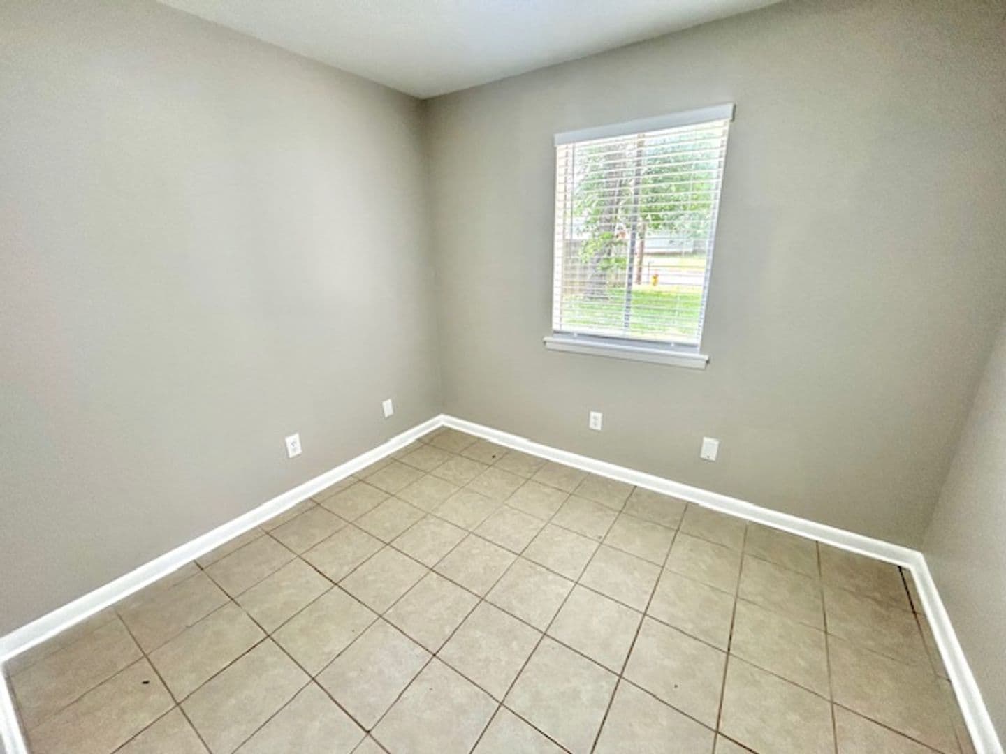 Huntsville House: 2417 Mount Vernon Road