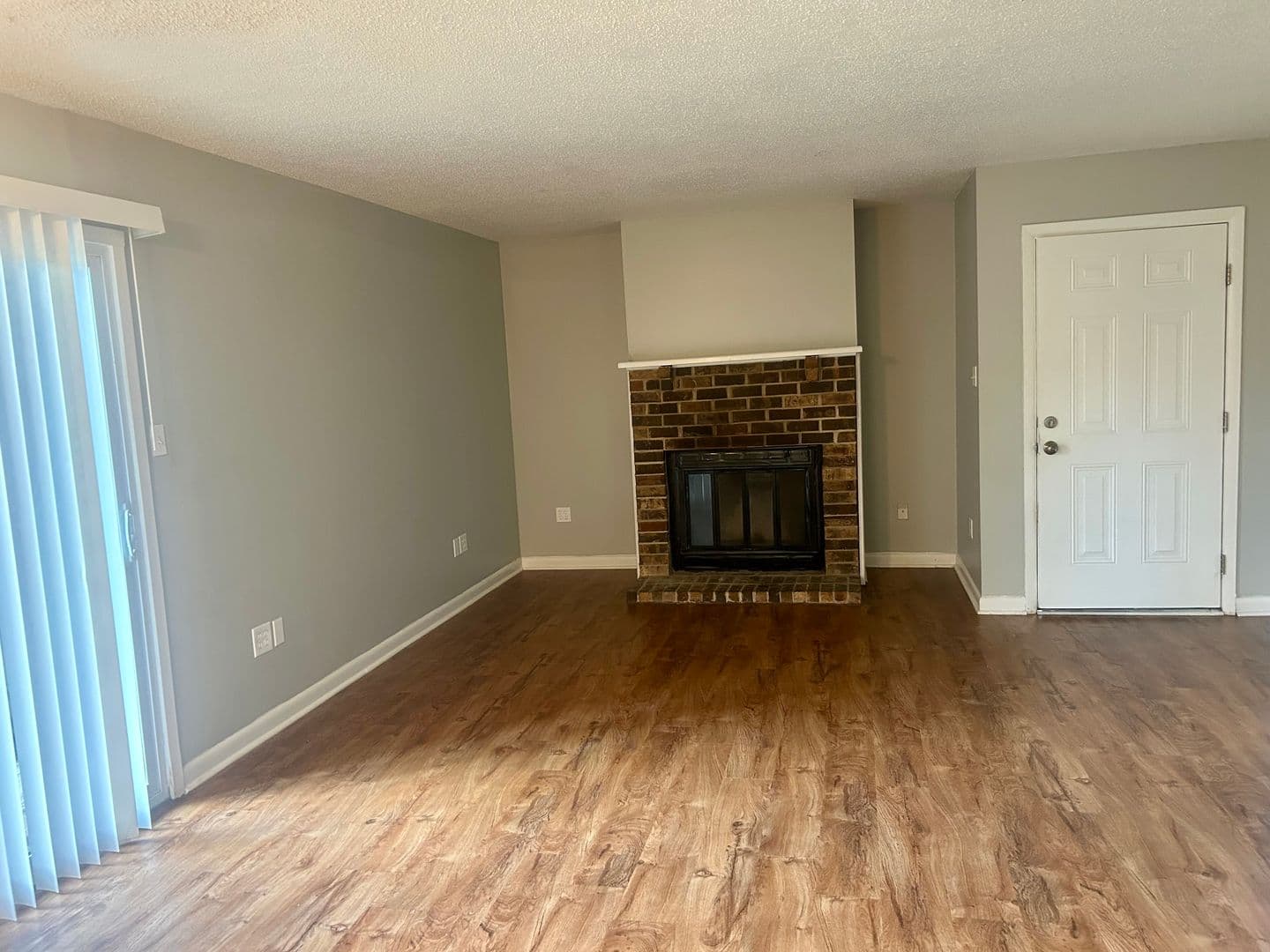 Huntsville Apartment: 4922 Cotton Row NW