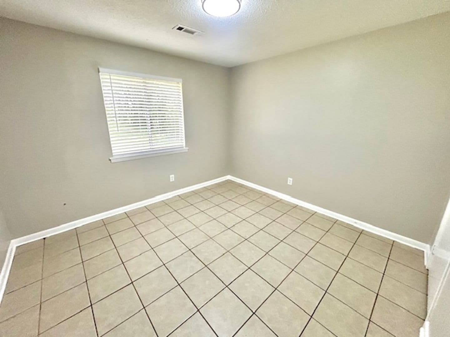 Huntsville House: 2417 Mount Vernon Road