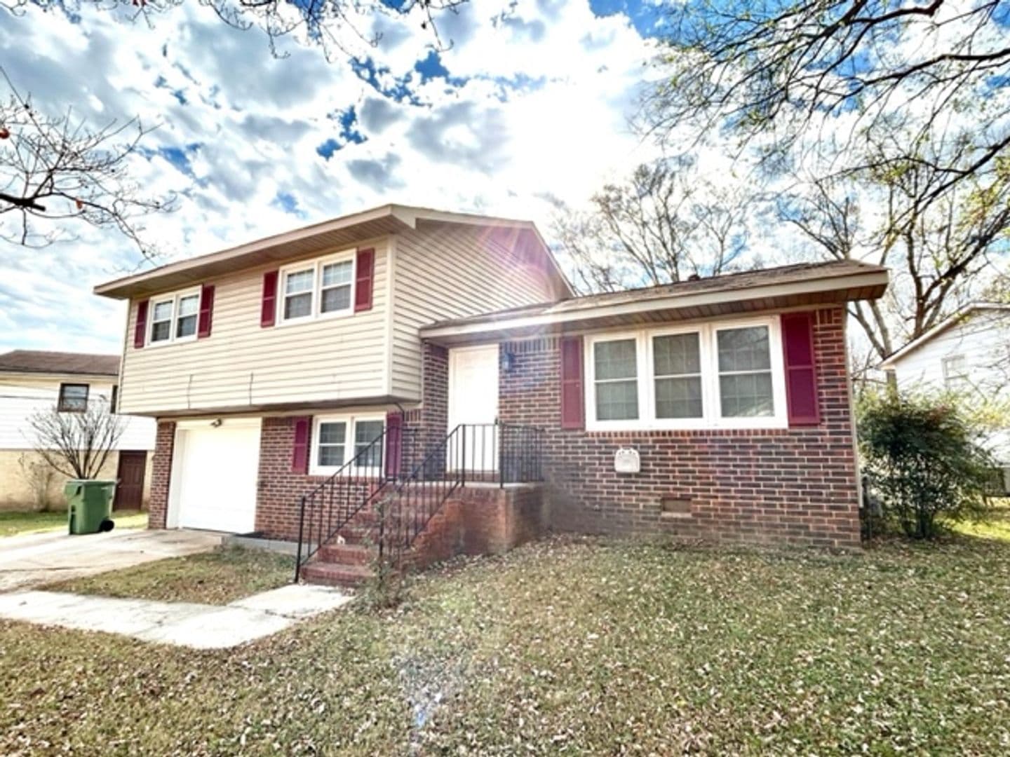 Huntsville House: 5003 Stag Run
