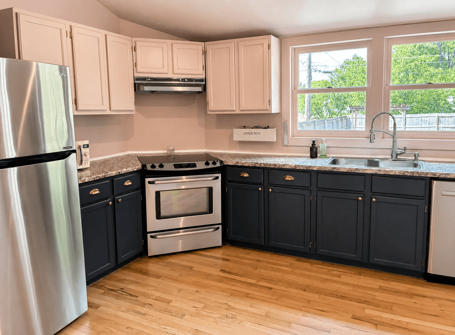 Huntsville House: 801 Stevens Ave NE