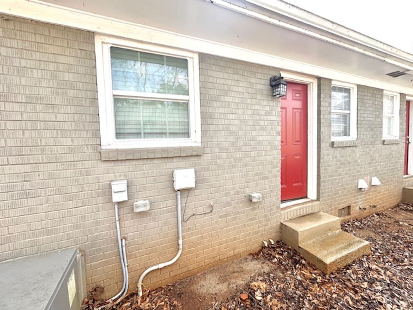 Huntsville Apartment: 3803 McVay St
