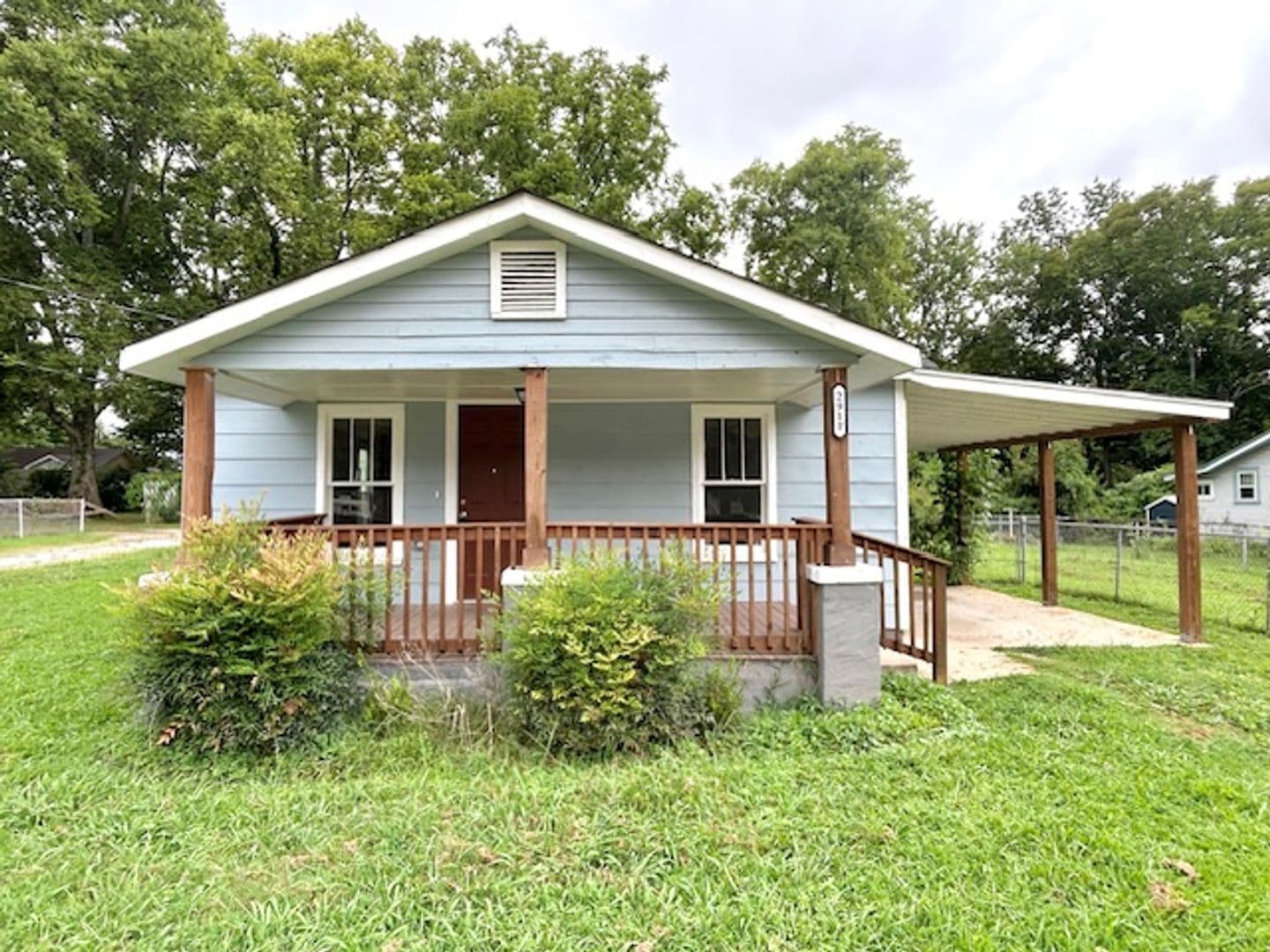 Huntsville House: 2911 Meridian St N