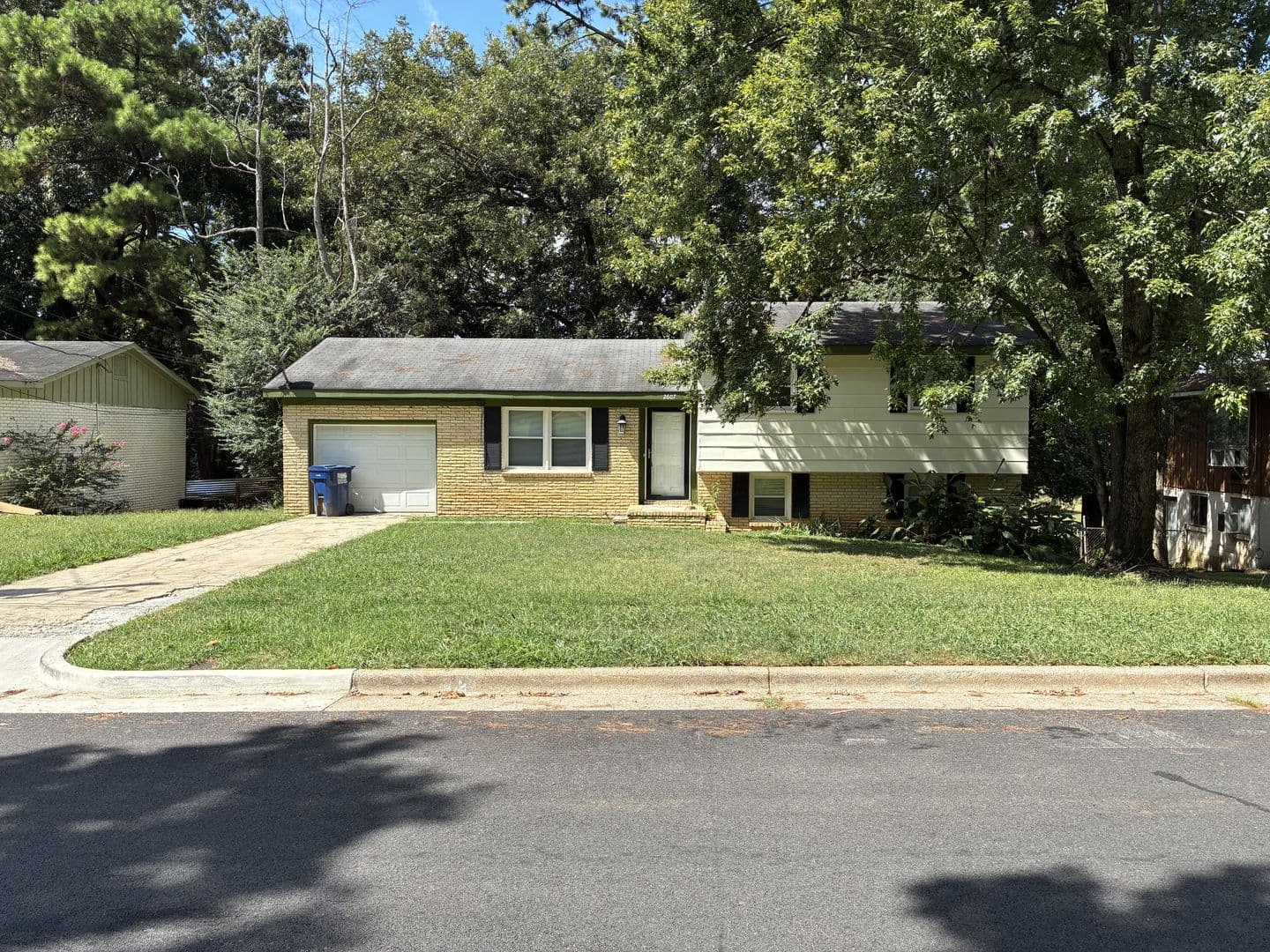 Huntsville House: 2607 Bonnie View Drive