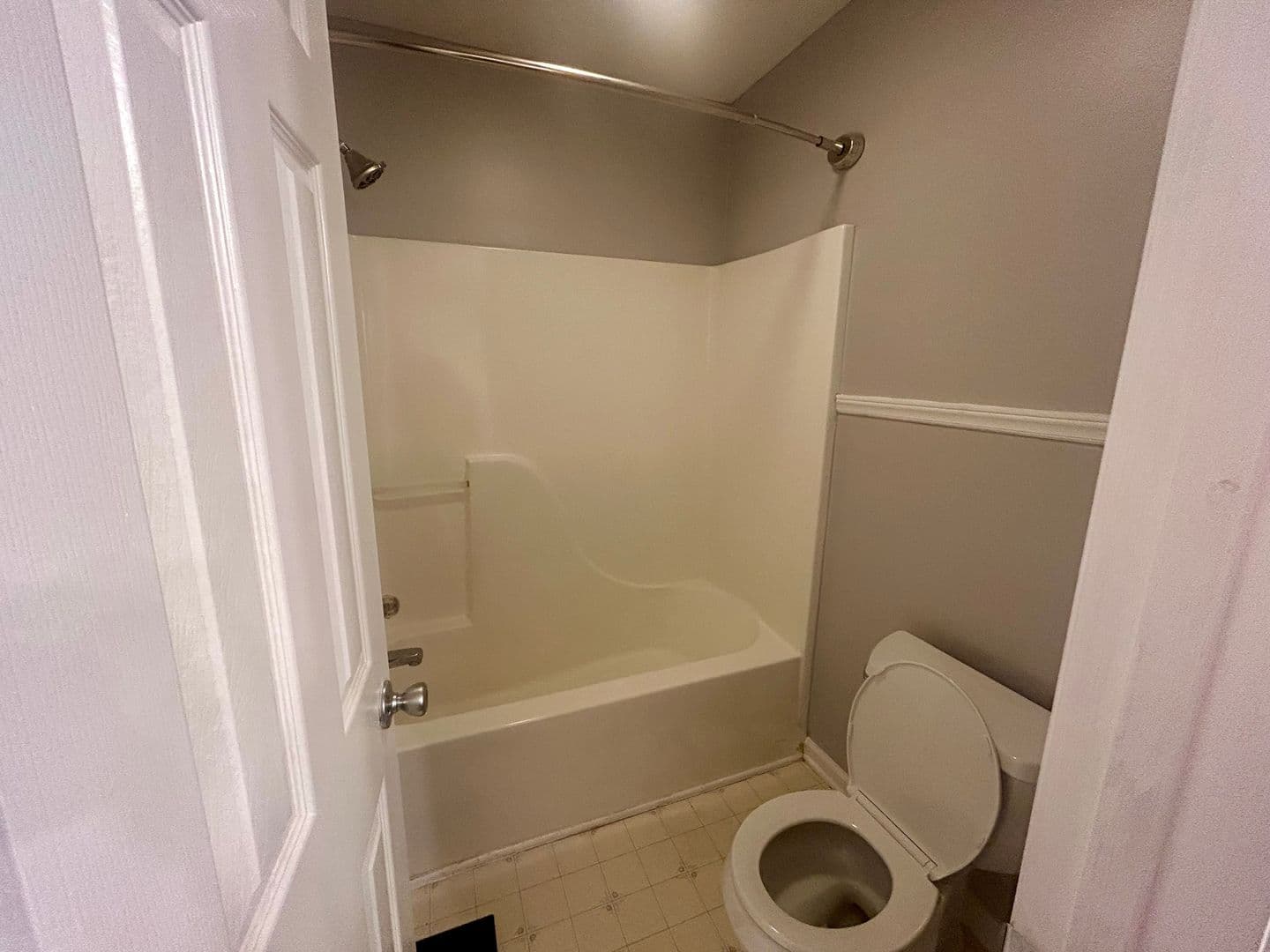 Madison House: 12594 Hutchins Circle