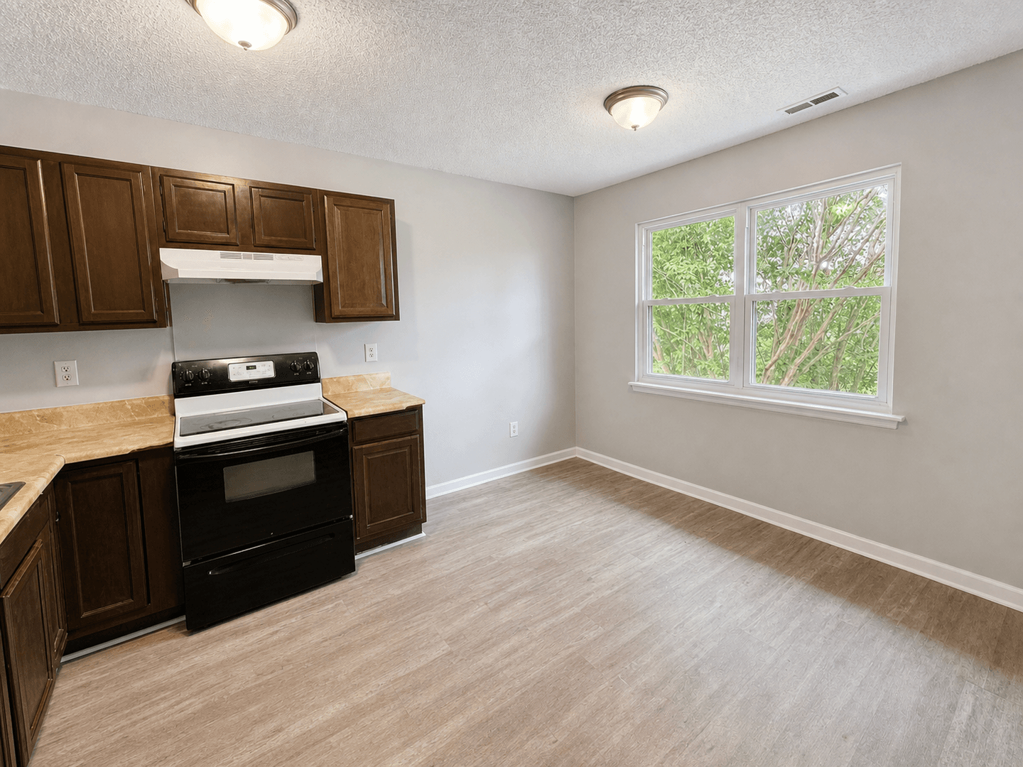 Huntsville Apartment: 1409 Ascent Trail NW