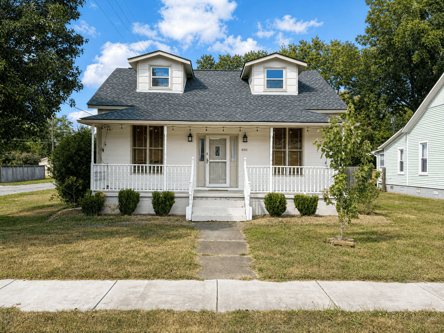 Huntsville House: 801 Stevens Ave NE
