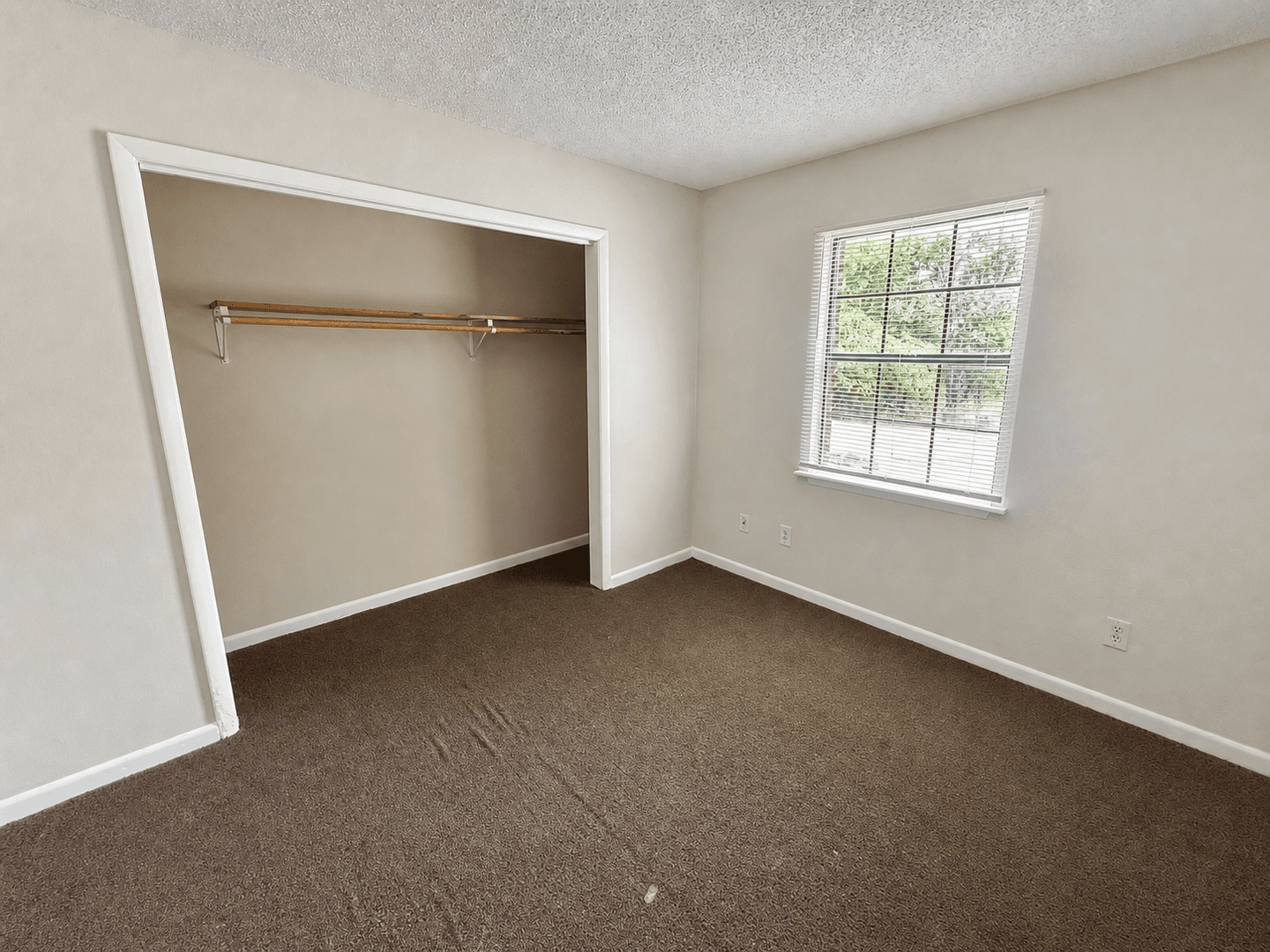 Huntsville Apartment: 4909 Cotton Row