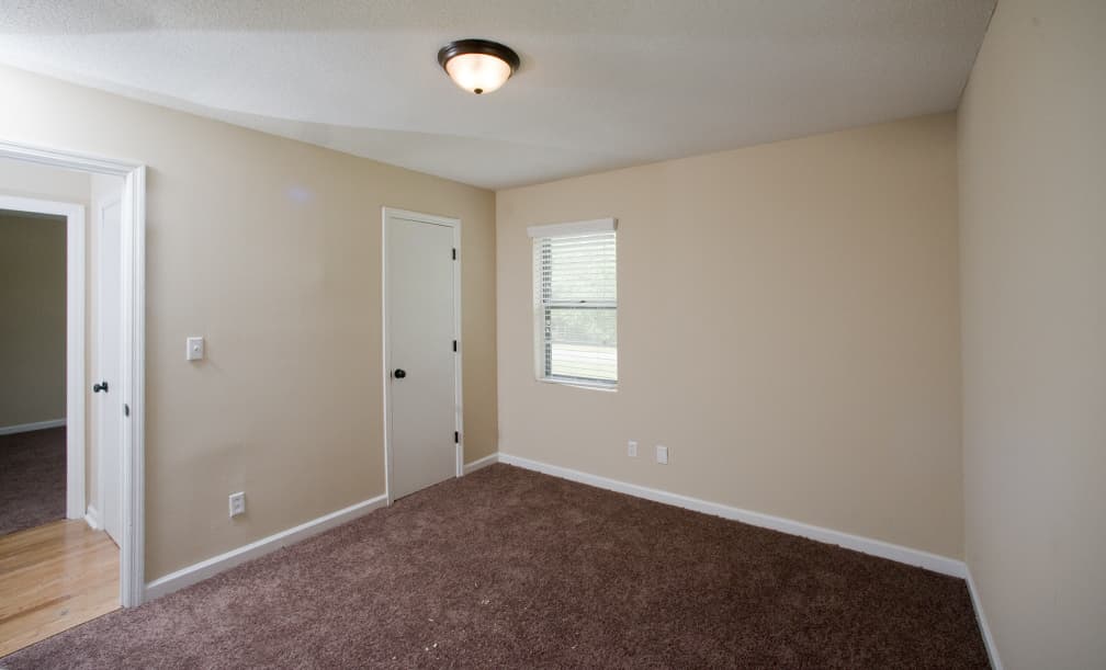 Brownsboro House: 184 H Mitchell Drive