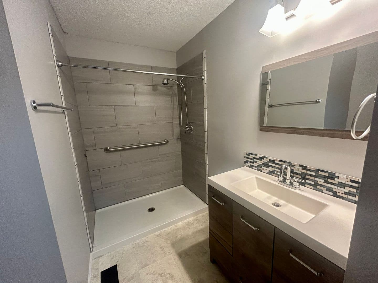 Madison House: 12594 Hutchins Circle