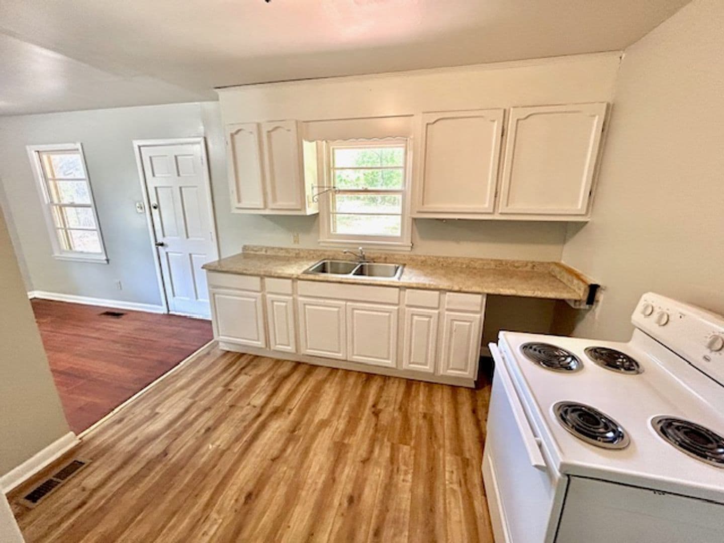 Huntsville House: 3601 Fay Street