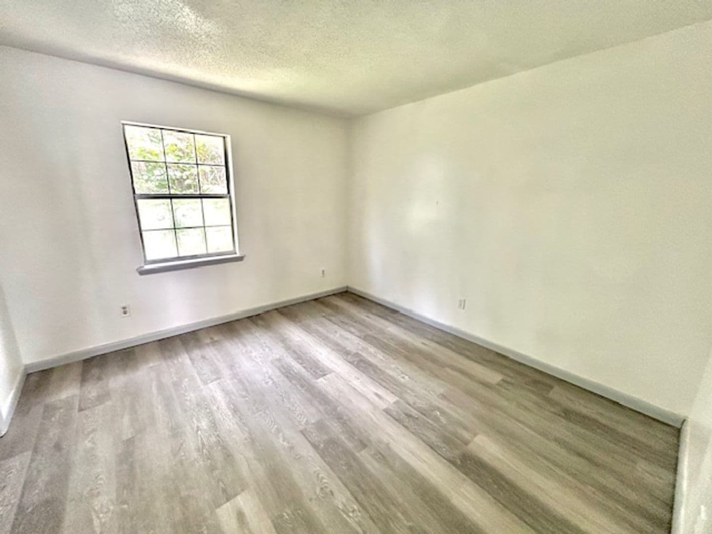 Huntsville Apartment: 4926 Cotton Row NW