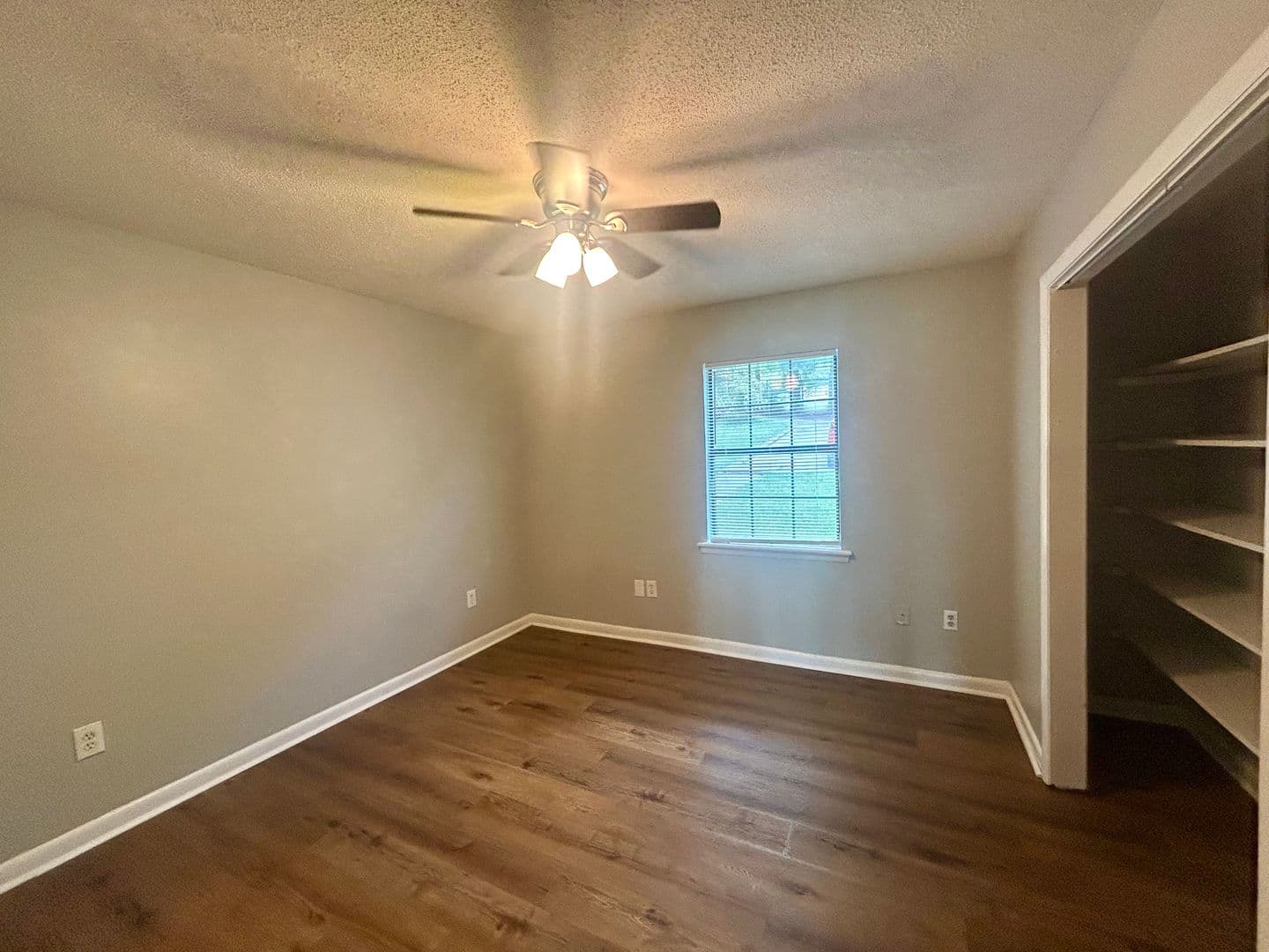Huntsville Apartment: 4922 Cotton Row NW