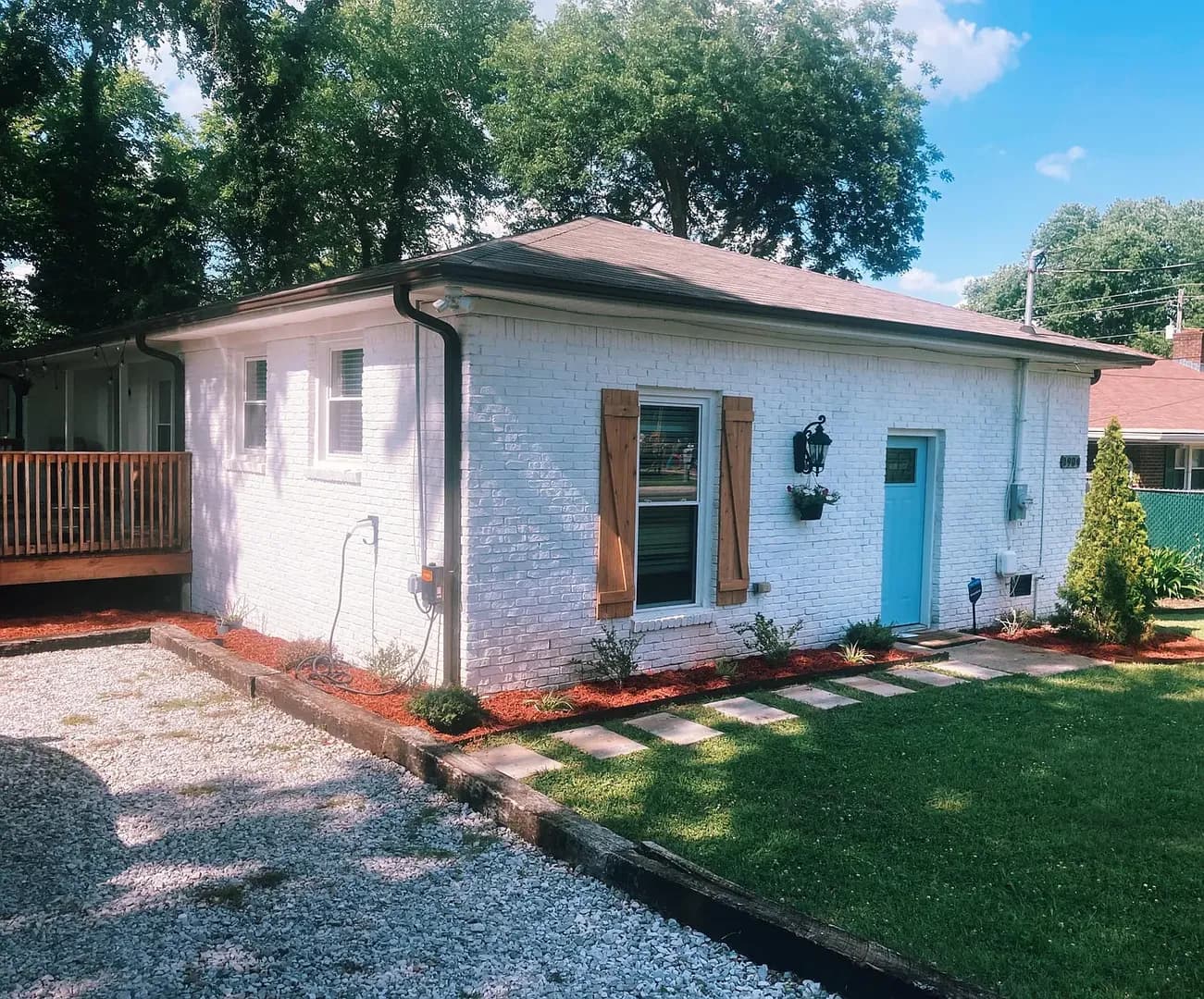 Huntsville House: 2904 6th Ave SW