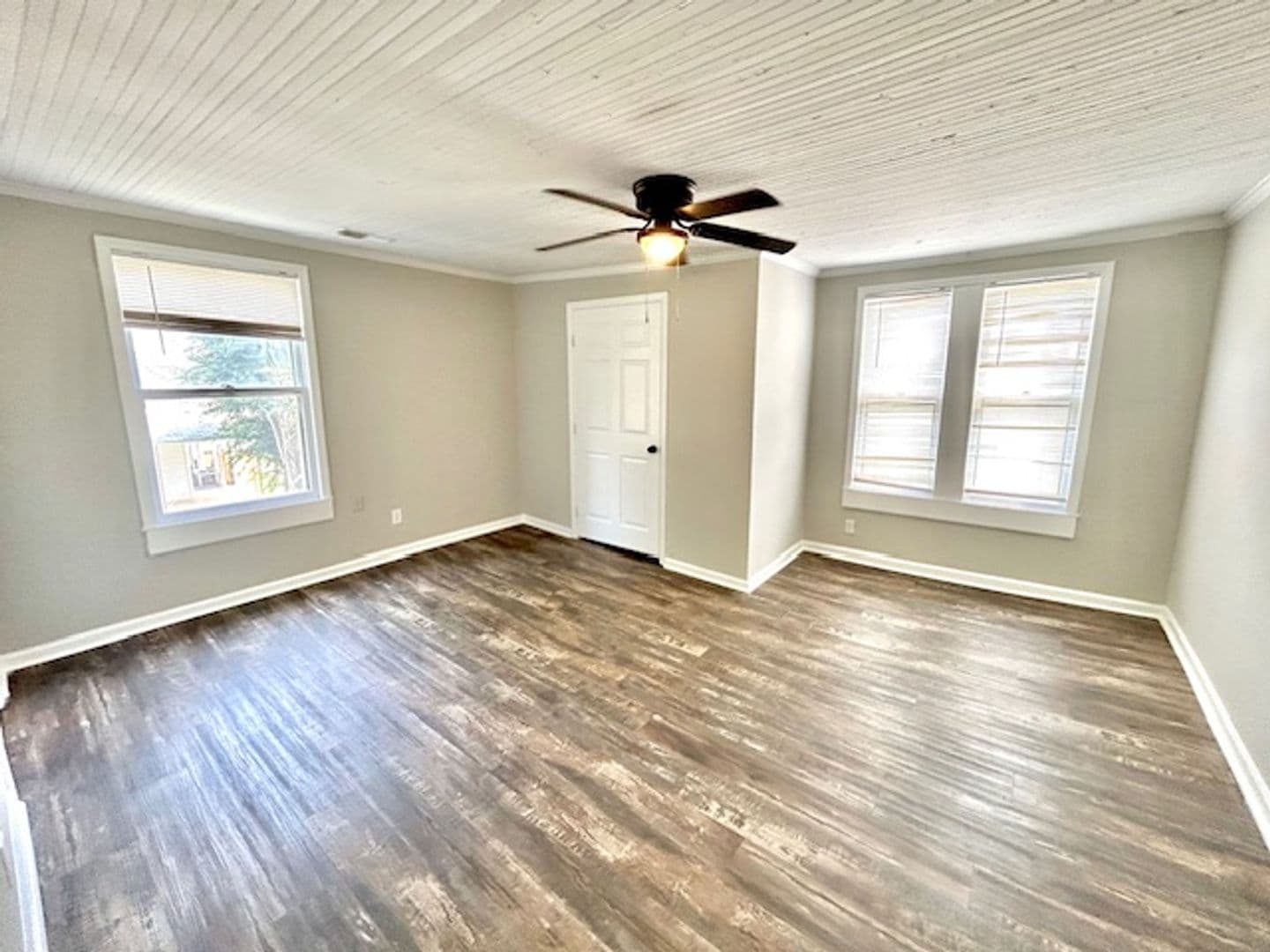 Huntsville House: 3512 Triana Blvd