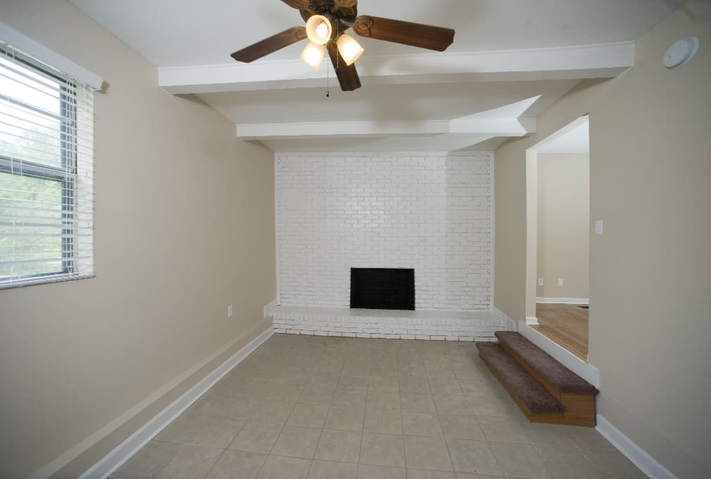 Brownsboro House: 184 H Mitchell Drive