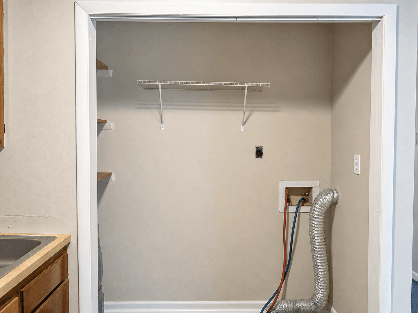 Huntsville Apartment: 4909 Cotton Row